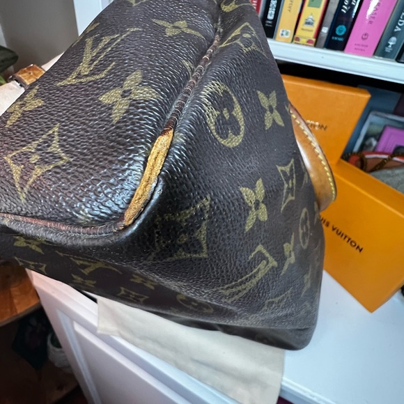 Louis Vuitton Vintage Monogram Coated Canvas Speedy 25 - Picture 7 of 16